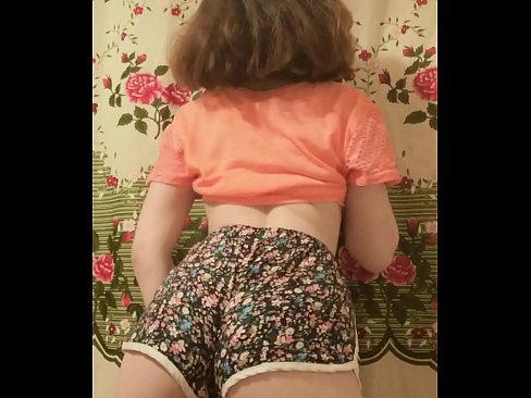 ❤️ Sexy jonge babe die haar short uittrekt voor de camera ☑ Porn video at nl.sexuria-net.ru