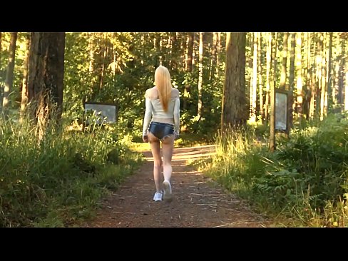 ❤️ Mooie vrouw beweegt langzaam, geen naakt video ☑ Porn video at nl.sexuria-net.ru